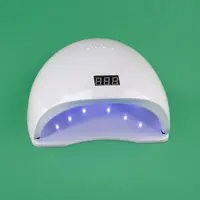 UV / LED лампы для ногтей