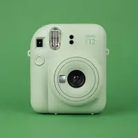 Camere instant (Polaroid / Instax)