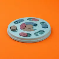 Jucării interactive / puzzle câini