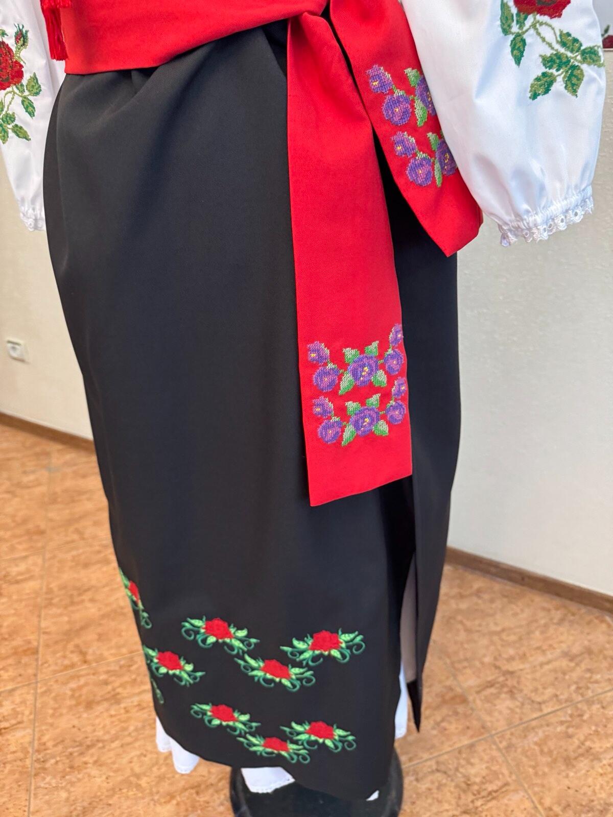 Benefis Moldovan National Skirt J 0146 Traditional Set of 2 Pieces Black Embroidered Outer Skirt and White Cotton Lace Under-skirt XL Adult