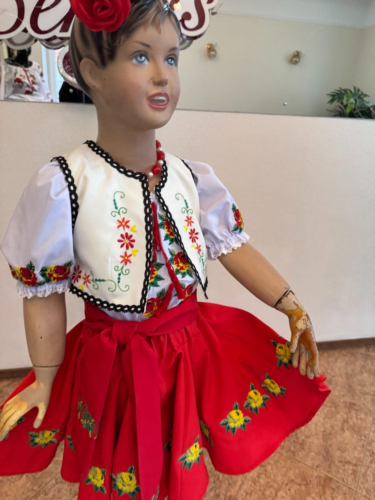 Fustă Națională Moldovenească Tradițională Benefis J 0354 Roșie cu Broderie Florală Galbenă pentru Femei și Fete, Materiale Naturale