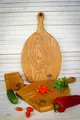 Набор из 2 разделочных досок WOODEN Butoiaș из массива дуба с подставкой, цельный кусок дерева без клея, натуральное покрытие, 36x25x2.3см и 45x25x2.3см