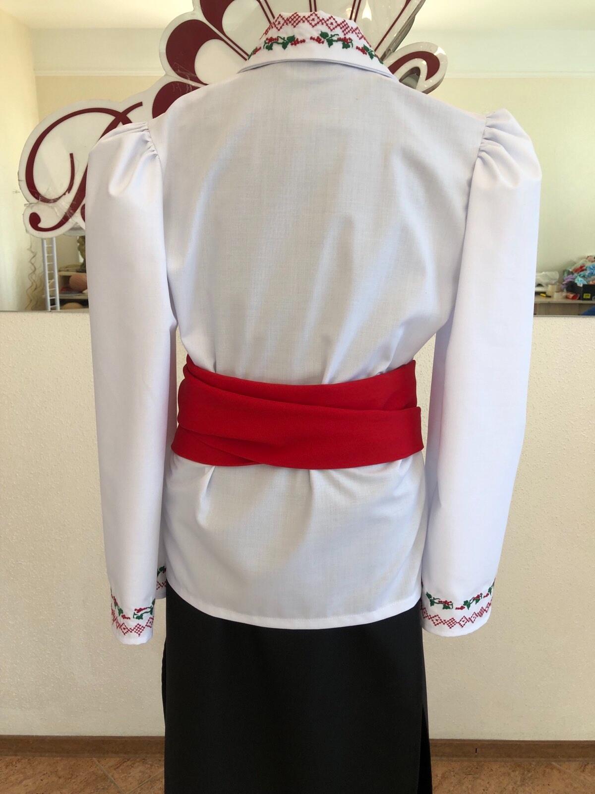 Benefis J 0380(6043) National Moldavian Shirt for Boys, White Magpie Fabric, Red and Green Machine Embroidery, Long Sleeves, Size M (134-146 cm)