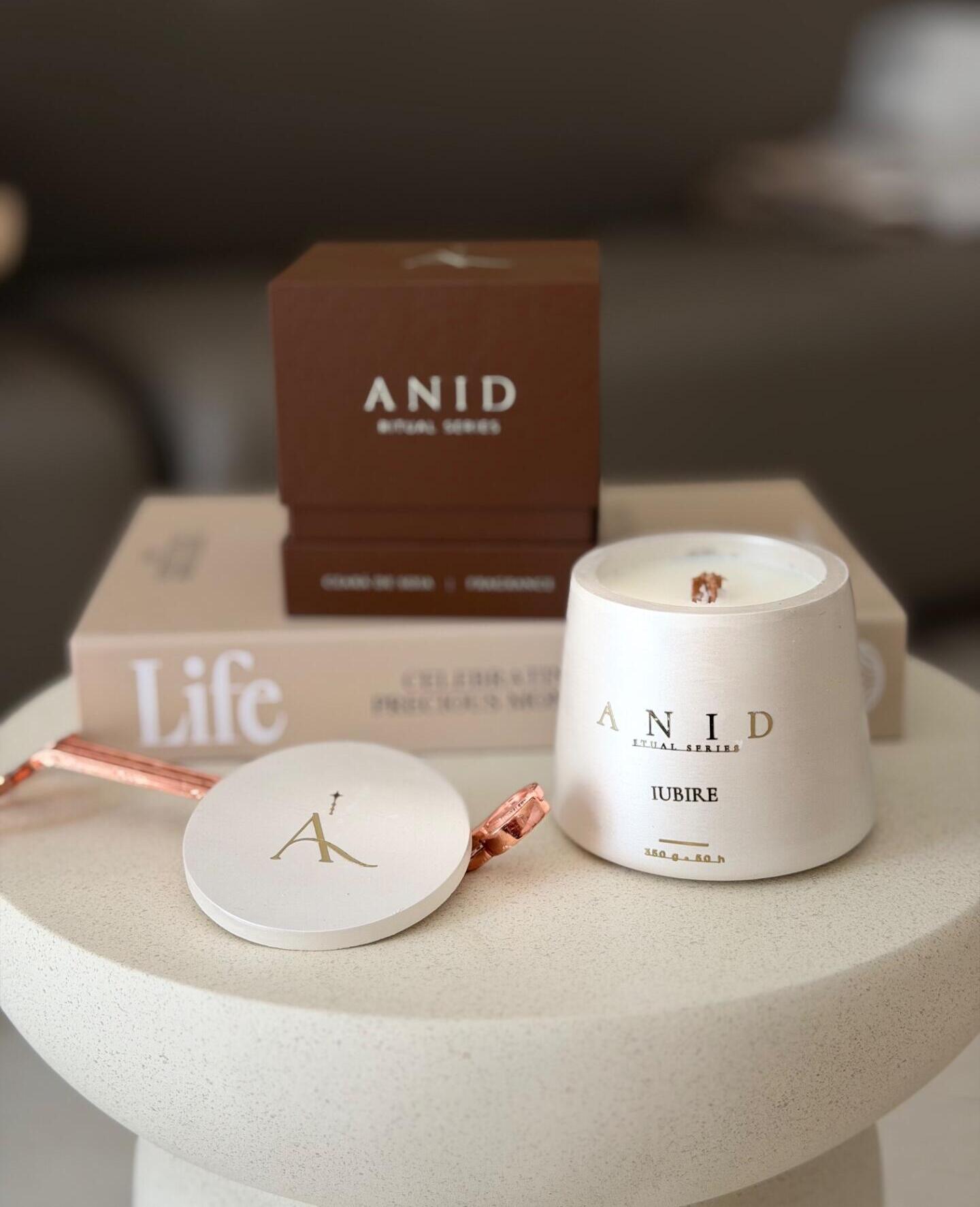 Lumânare Anid Candles Ritual Series Iubire din Ceară de Soia, 350g, Fitil de Lemn, Recipient Premium Handmade cu Capac, Aromaterapie