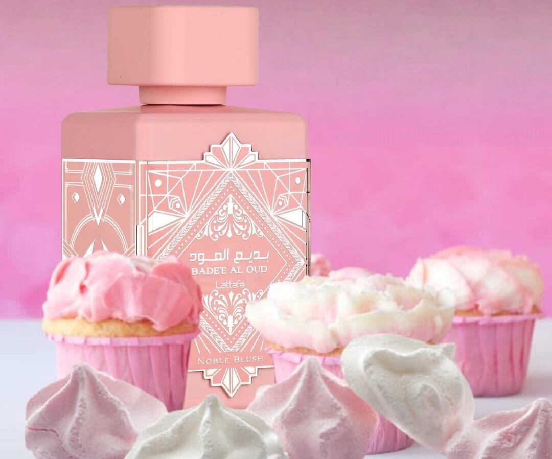 Apă de Parfum Lattafa Bade'e Al Oud Noble Blush, Femei, 100 ml, Note de Trandafir și Vanilie, Persistență Îndelungată