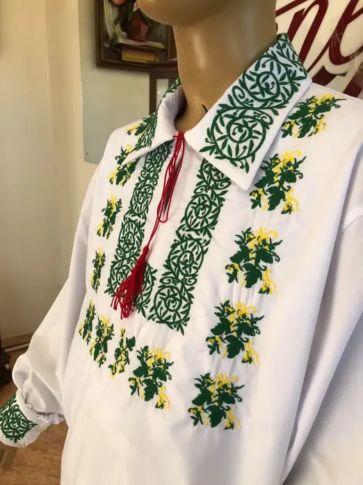 Benefis J 0382(6045) National Moldavian Boy's Shirt, White Magpie Fabric, Long Sleeve with Green and Yellow Machine Embroidery and Red Tassel Tie