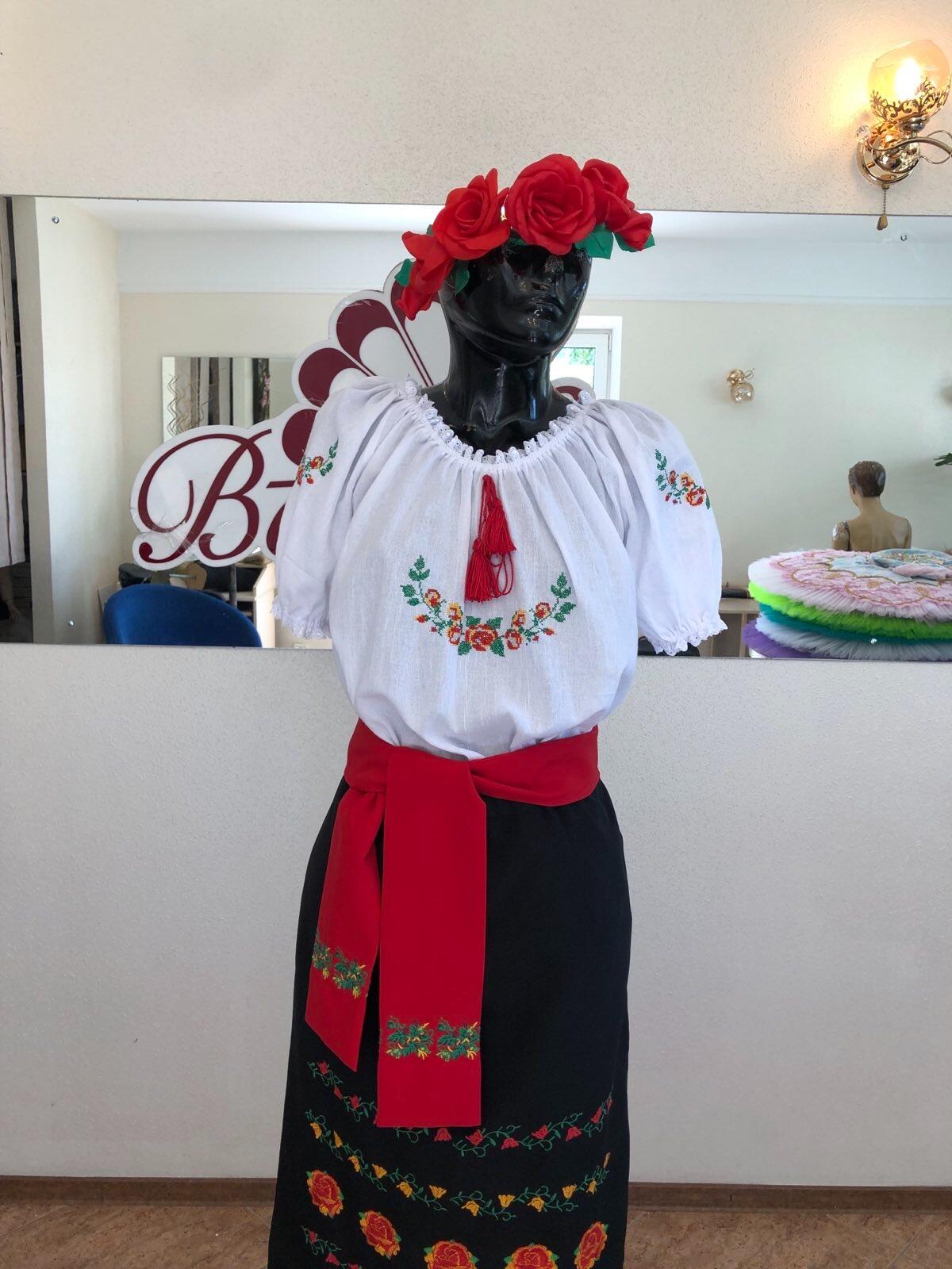 Benefis J 0391(4075) Women's Traditional Moldovan National Blouse, White Natural Cotton with Floral Machine Embroidery and Red Tassel