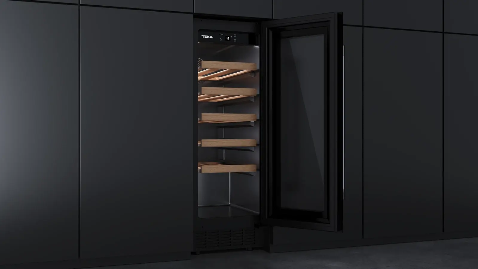 Răcitor de vin Teka RVU 10020 Sommelier, 20 sticle, Două Zone de Temperatură, Răcire SurroundAir, Geam Tintat UV, Iluminare LED, 295x820x573 mm