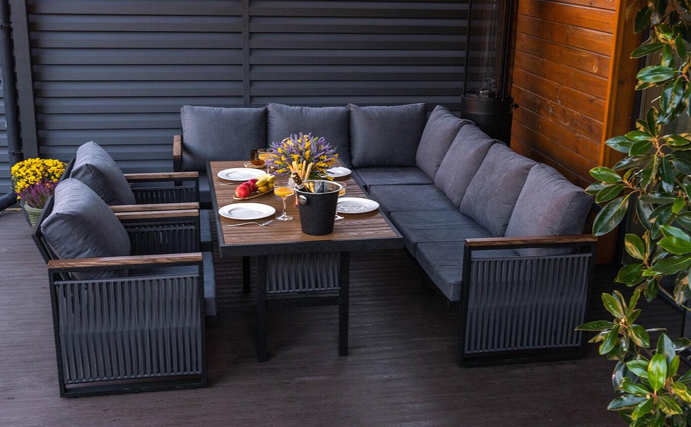 Set Mobilier Grădină YAKAMOZ Premium Loft, 1 Canapea Colț Reversibilă, 2 Fotolii, 1 Masă, 8 Saltele, 8 Perne, Cadru Metal, Detalii Sfoară, Negru