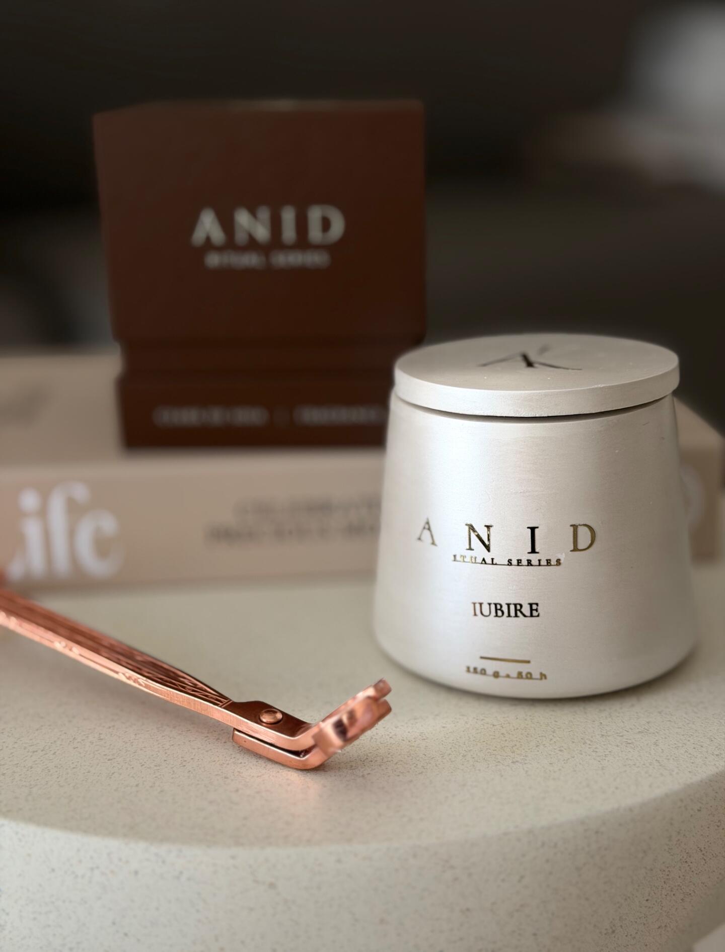 Lumânare Anid Candles Ritual Series Iubire din Ceară de Soia, 350g, Fitil de Lemn, Recipient Premium Handmade cu Capac, Aromaterapie