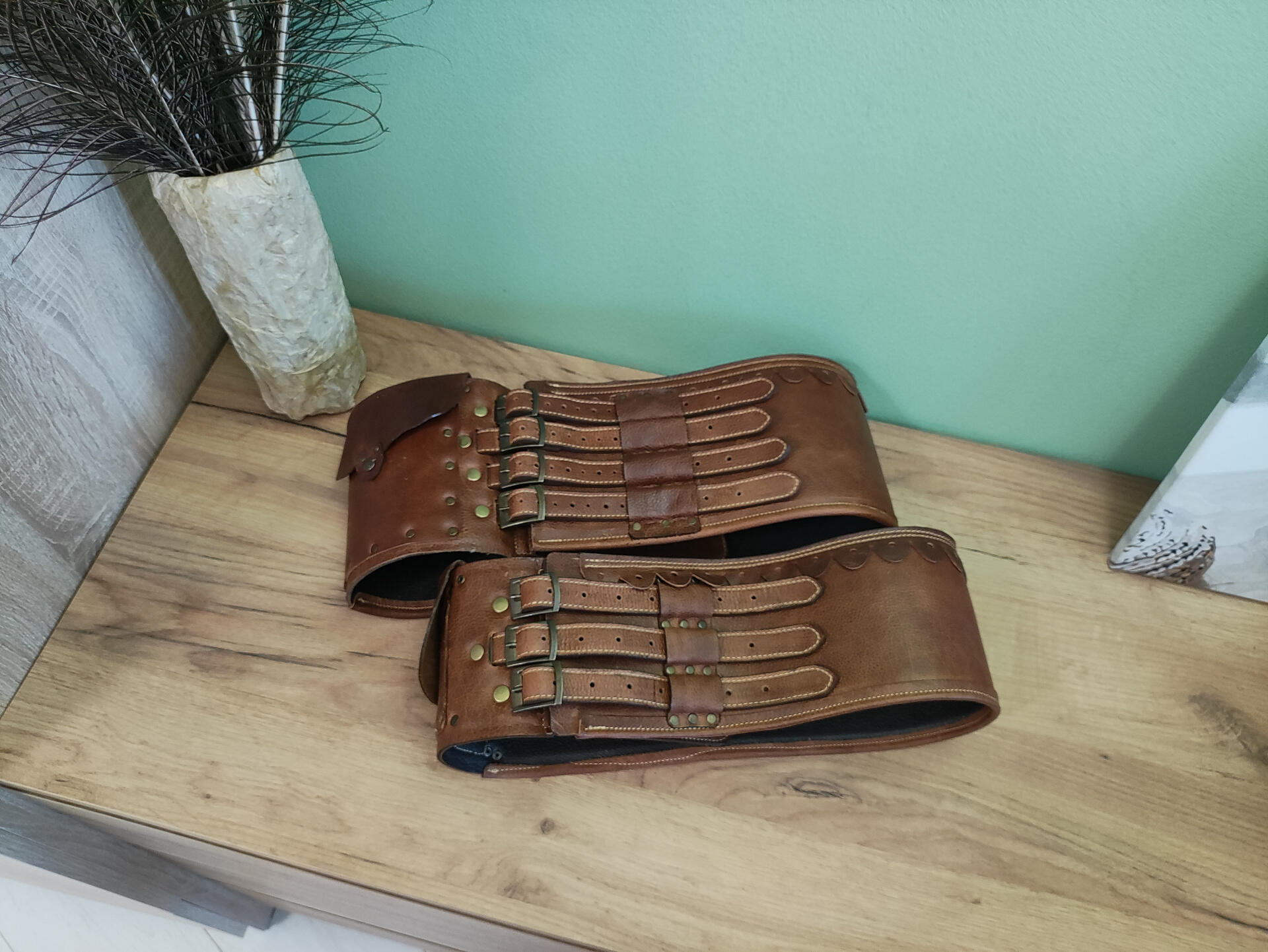 Traditional Romanian Black Leather Chimir Belt, Handmade Natural Leather, Wide Folk Costume Accessory with 3 Buckles, Metal Rivets and Leather Pocket