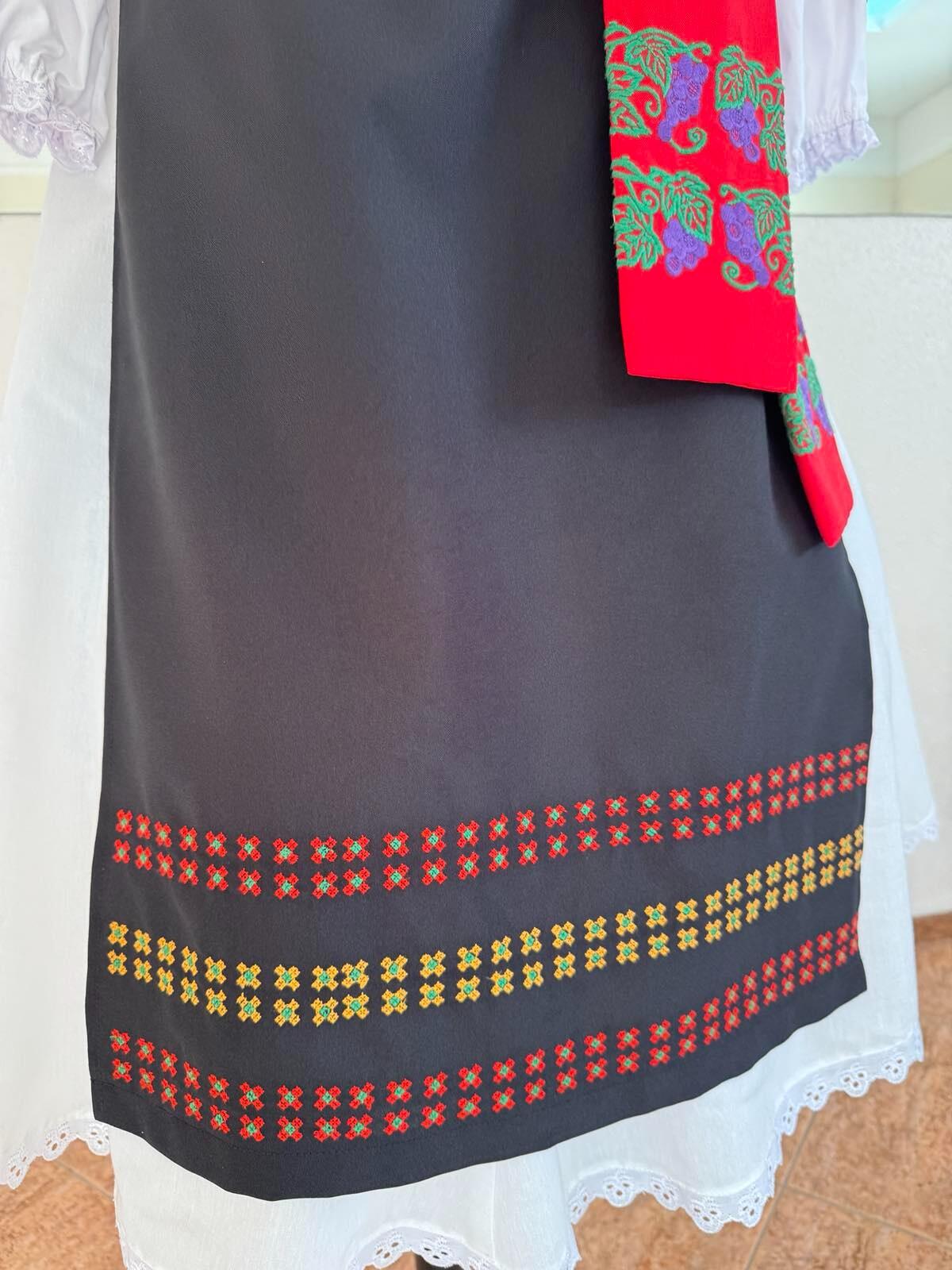 Benefis J 0149(4502) Traditional Moldavian National Skirt for Women and Girls, Natural Materials, Size L