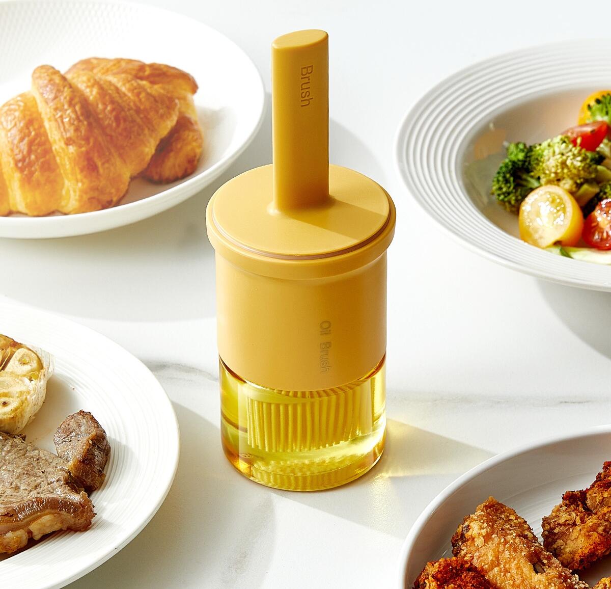 Dozator de ulei 2 în 1 din sticlă cu pensulă din silicon termorezistent, 180ml, capac anti-scurgere, material alimentar pentru grătar, coacere și gătit