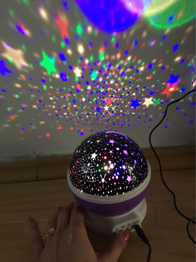 Star Master Pro Night Light Projector, 4 LED Moving Stars & Moon Lamp, 3 Modes RGB/Warm White, 360° Rotation, USB/AAA Battery Powered, Violet, 13x13x14.5cm