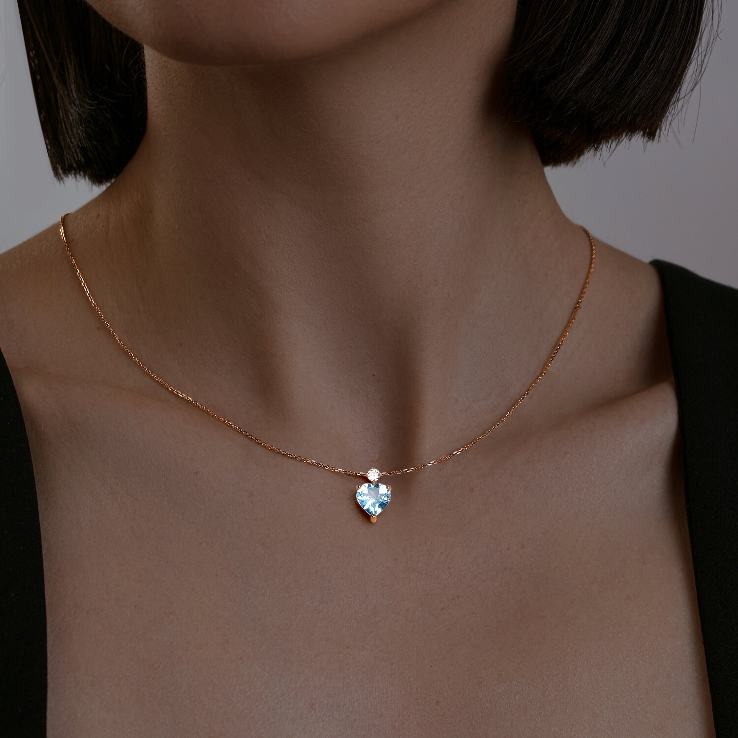 SOKOLOV 732808 Women's Pendant in Red Gold 585 with Octagon Blue Topaz 1.16 ct (6x6 mm), Weight 0.6 g, Dimensions 4x7x14 mm
