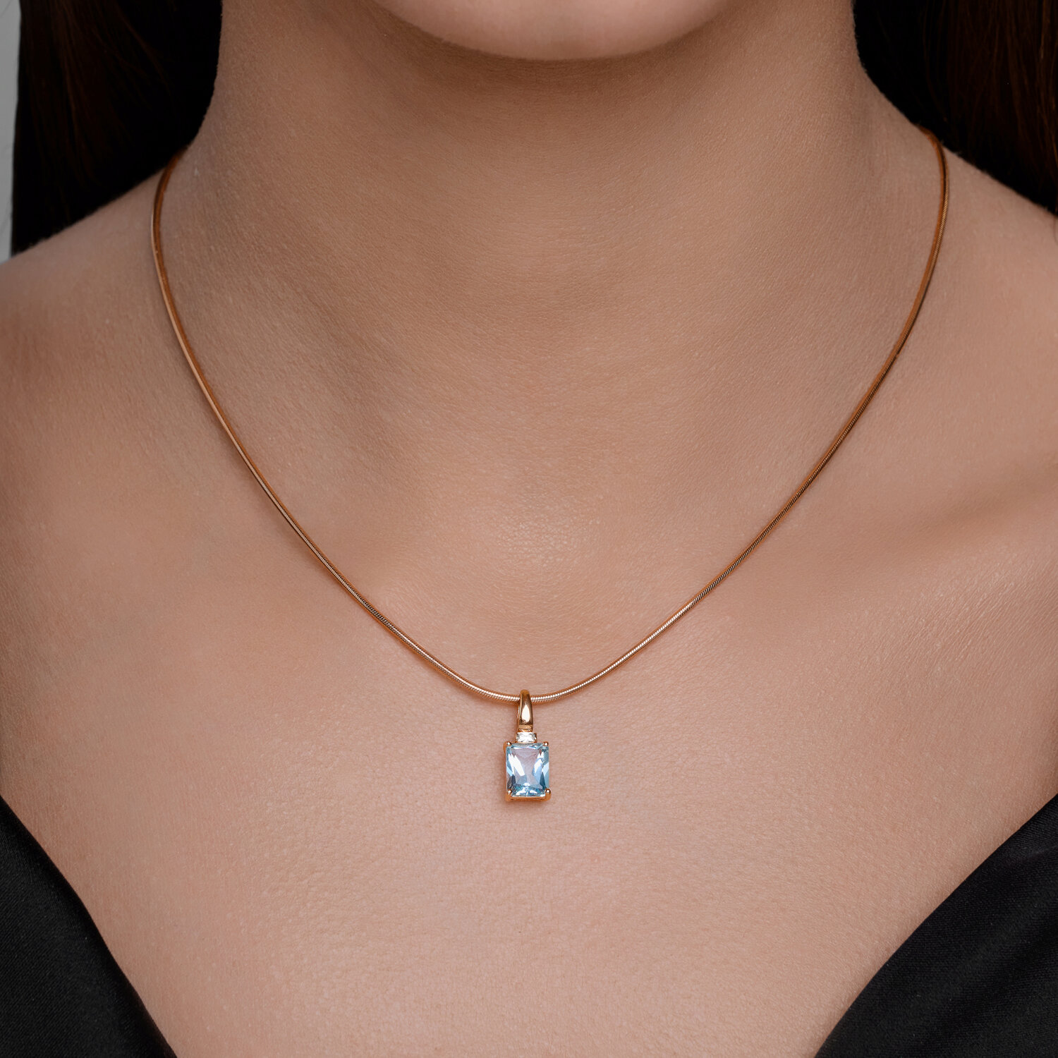 SOKOLOV 732808 Women's Pendant in Red Gold 585 with Octagon Blue Topaz 1.16 ct (6x6 mm), Weight 0.6 g, Dimensions 4x7x14 mm
