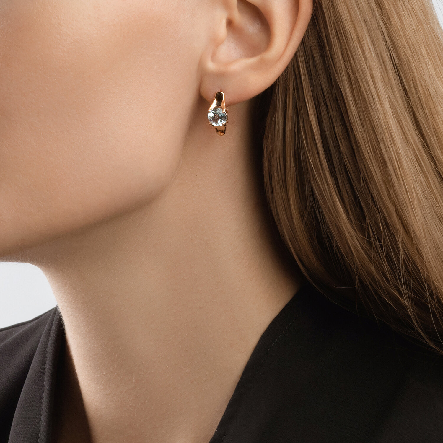 SOKOLOV 727887 Women's Earrings, 585 Red Gold, Round Blue Topaz 7mm, English Lock, 3.44g
