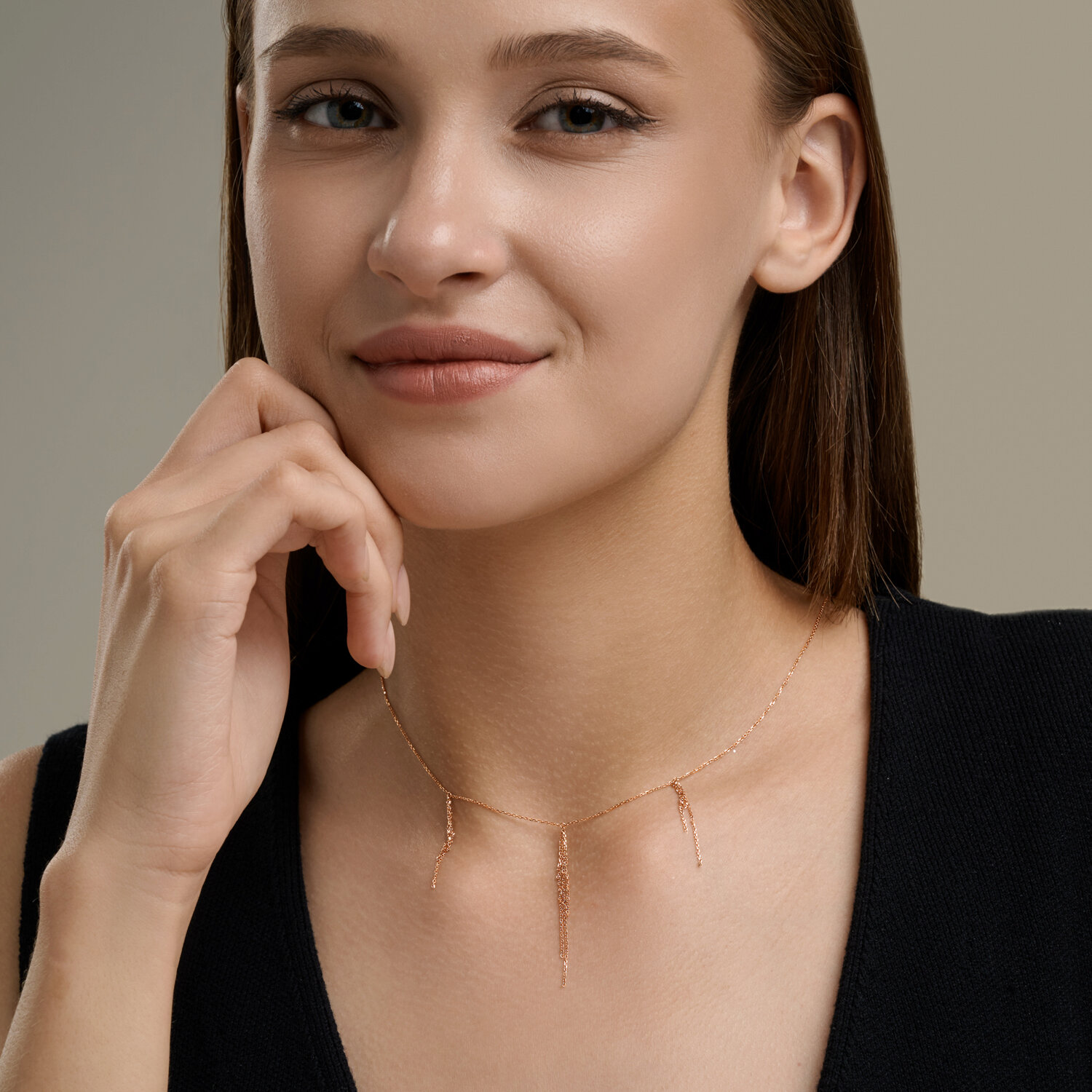 Colier SOKOLOV 070704 pentru femei din aur roșu 585, cu trei pandantive decorative din lanț, 1.43g, colecția Trendbook AW 25-26