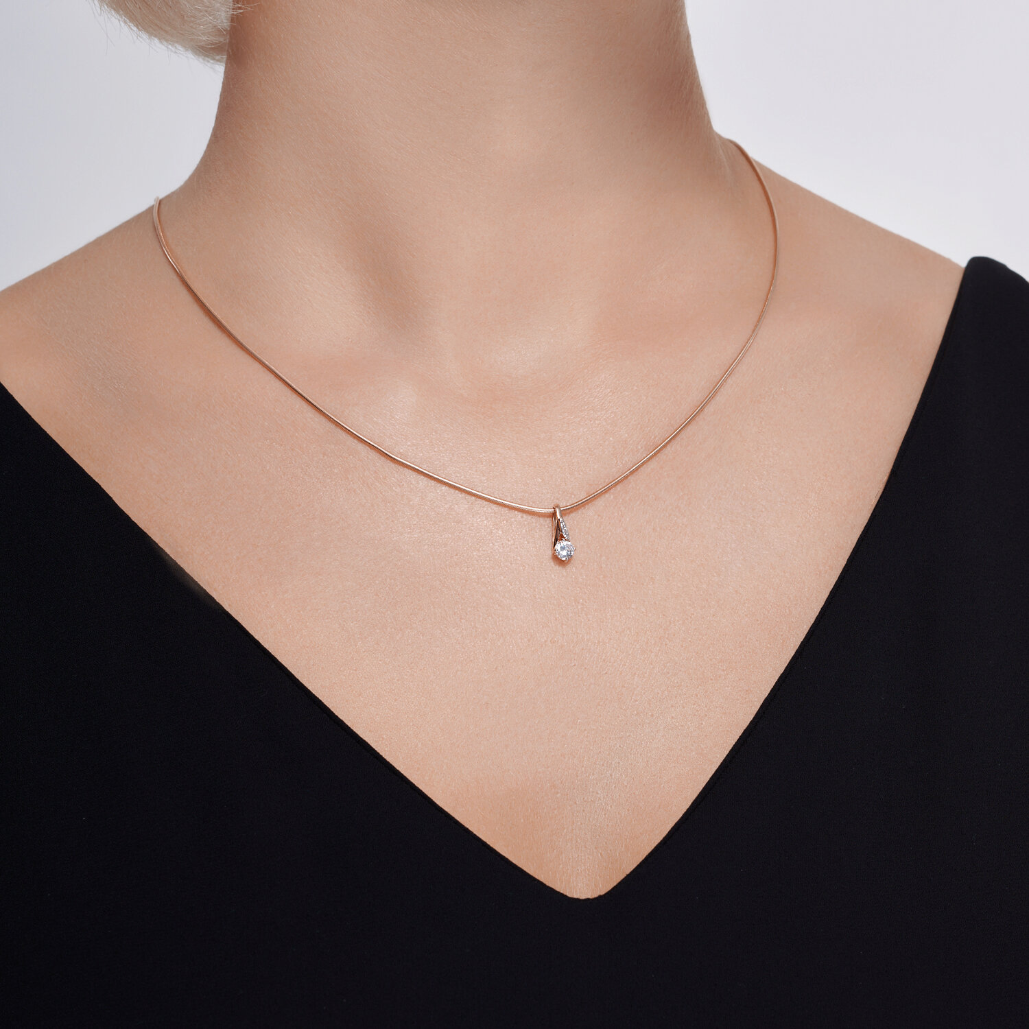Pandantiv SOKOLOV 036289 pentru femei, Aur Roșu 585 cu placare de Rodiu, Zirconiu Cubic Incolor Rotund, 0.026 ct, 0.62g