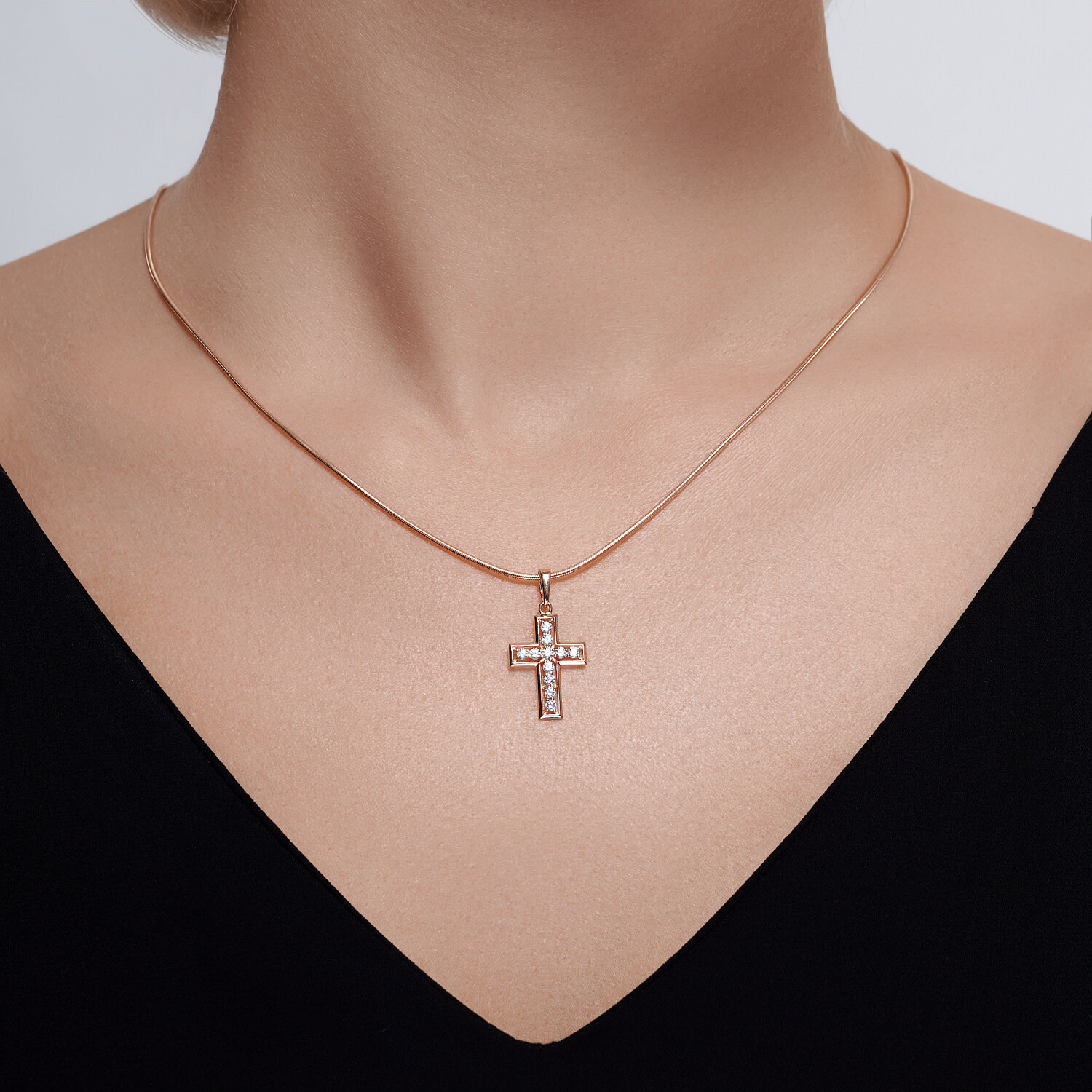 Pandantiv Cruce Diamant 51-130-02101-1 pentru femei, Aur Roșu 585, Zirconiu Cubic Incolor 0.721 ct, 27x14x4 mm, Stil Clasic