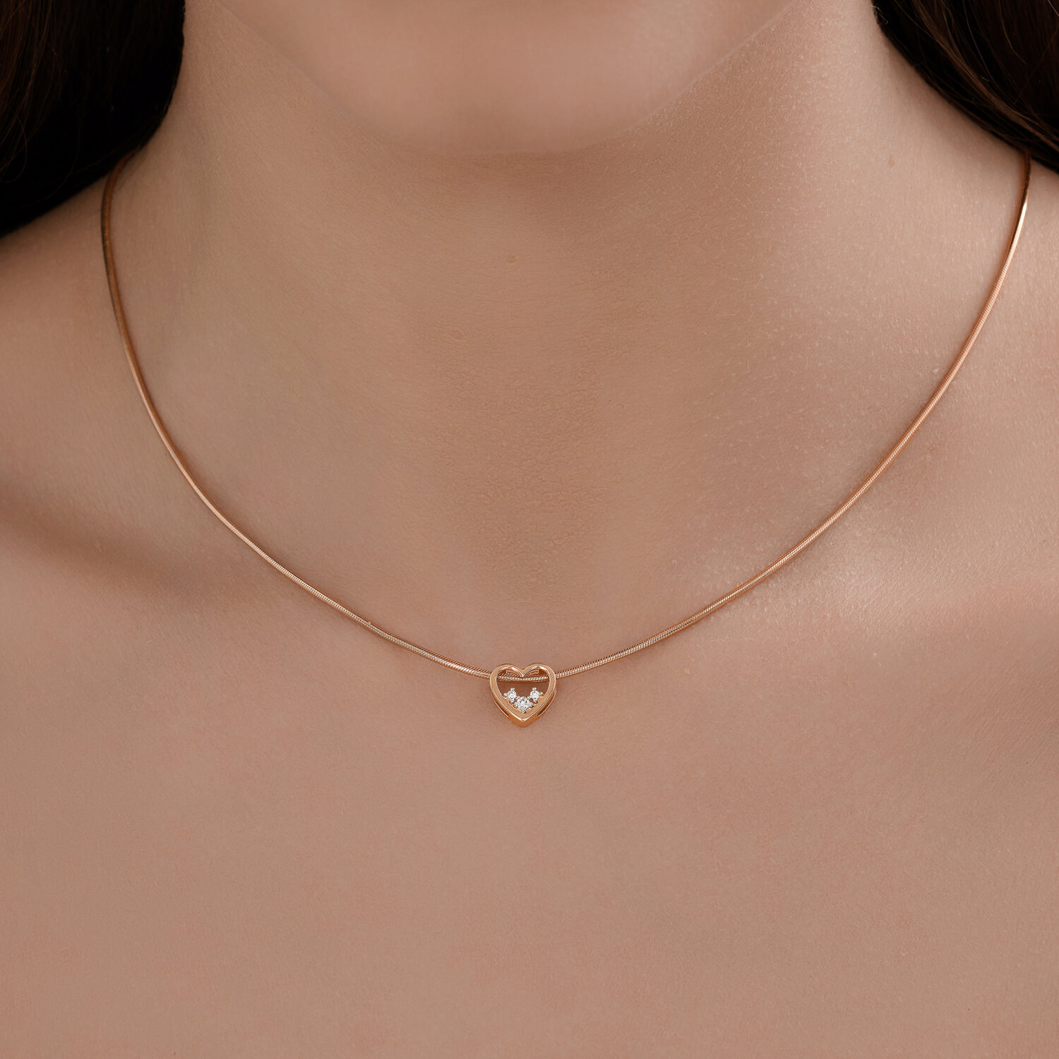 Pandantiv SOKOLOV 036676 pentru femei, design inima cu rama deschisa, Aur Rosu 585 cu placare Rhodium, Zirconiu Cubic colorless, 0.033 ct, 9x8x4 mm