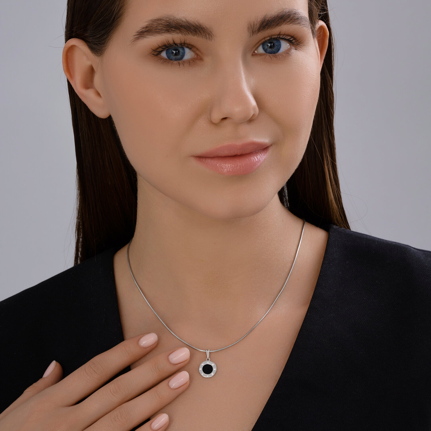 Ювелирное изделие Diamant 94-130-02235-1 для женщин, серебро 925 пробы с родиевым покрытием, круглый кубический цирконий и черная эмаль, 0.48 ct, 19x11x4 мм
