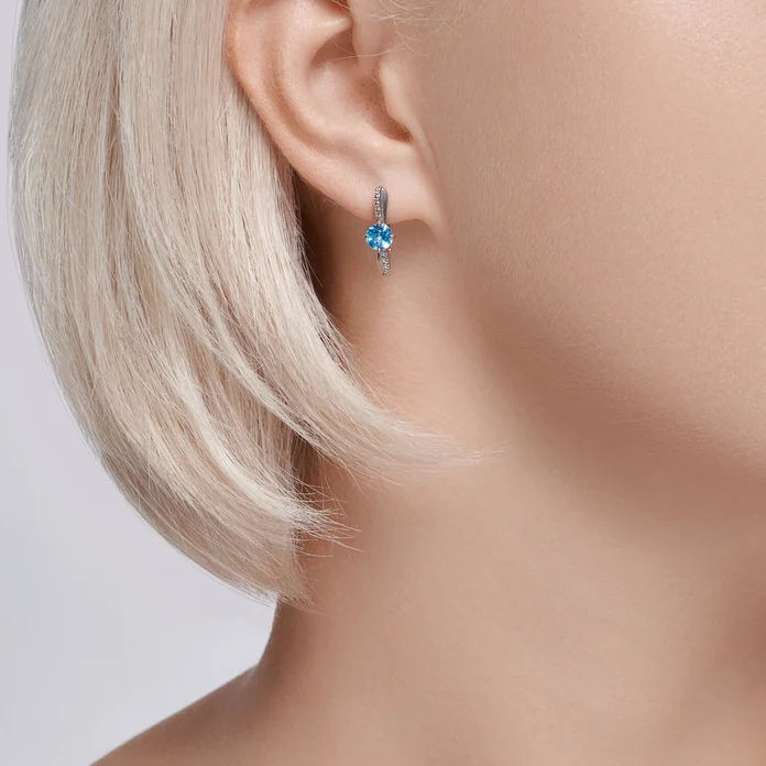 Cercei SOKOLOV 92022839 pentru femei, Argint 925 placate cu Rodiu, cu Topaz și Zirconiu Cubic, Închizătoare englezească, Lungime 18mm, Greutate 2.45g
