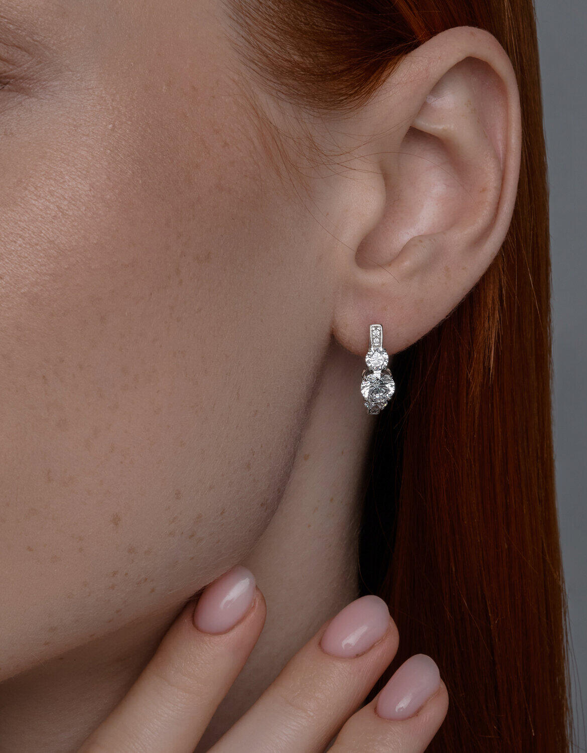 Diamant 94-120-02151-1 Women's 925 Sterling Silver Rhodium Plated Earrings, Round Colorless Cubic Zirconia 4mm, English Lock, 20mm Length