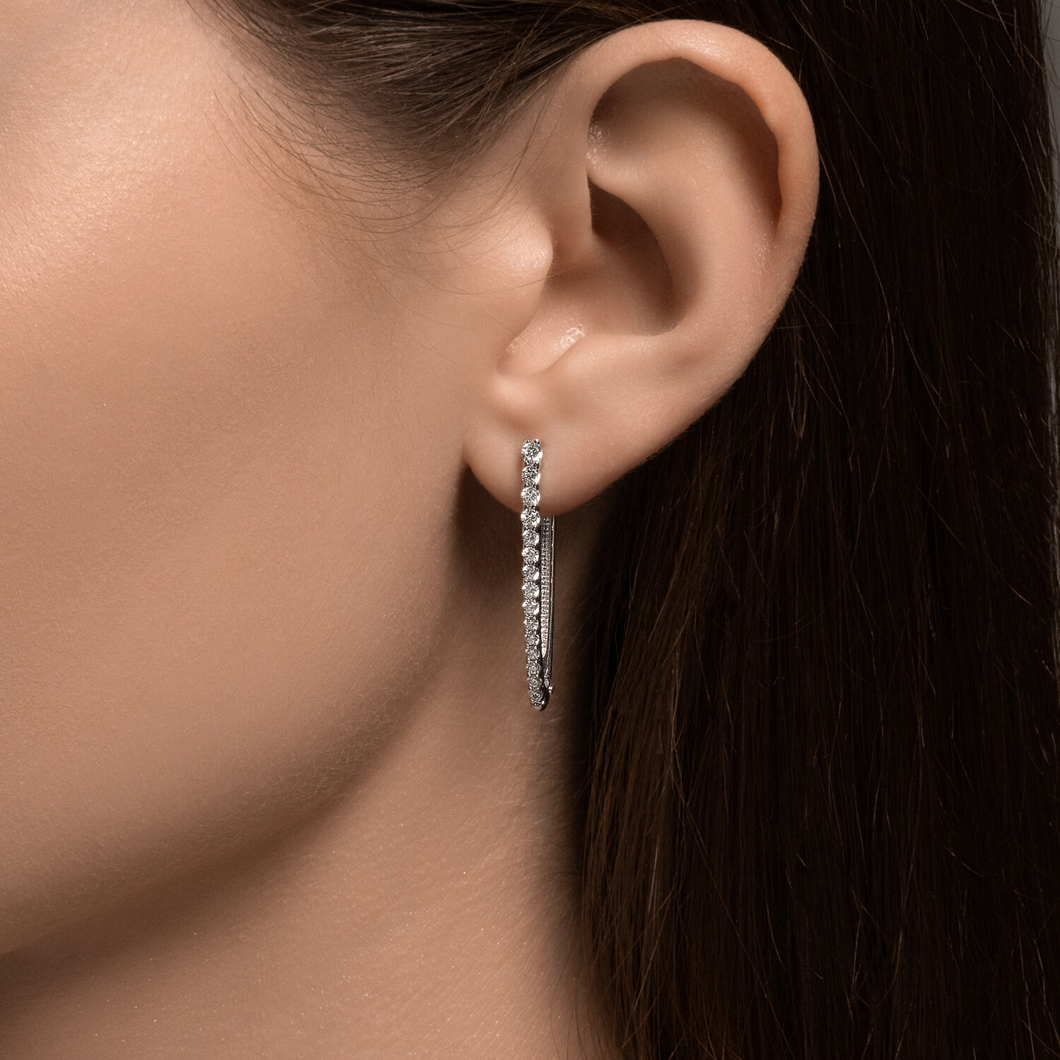 Diamant 94-120-01847-1 Women's 925 Sterling Silver Rhodium Plated Jewelry, 12 Round Colorless Cubic Zirconia 1.5mm, English Lock, 30mm Length