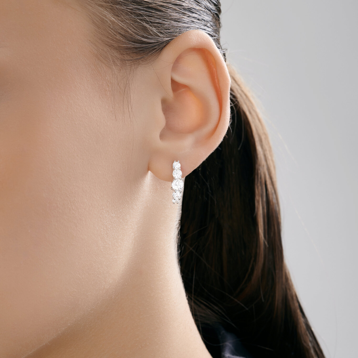 SOKOLOV 94027292 Cercei pentru femei, Argint Sterling 925 Placat cu Rodiu, Zirconiu Cubic Incolor Rotund, Închizătoare Englezească, 2.86g