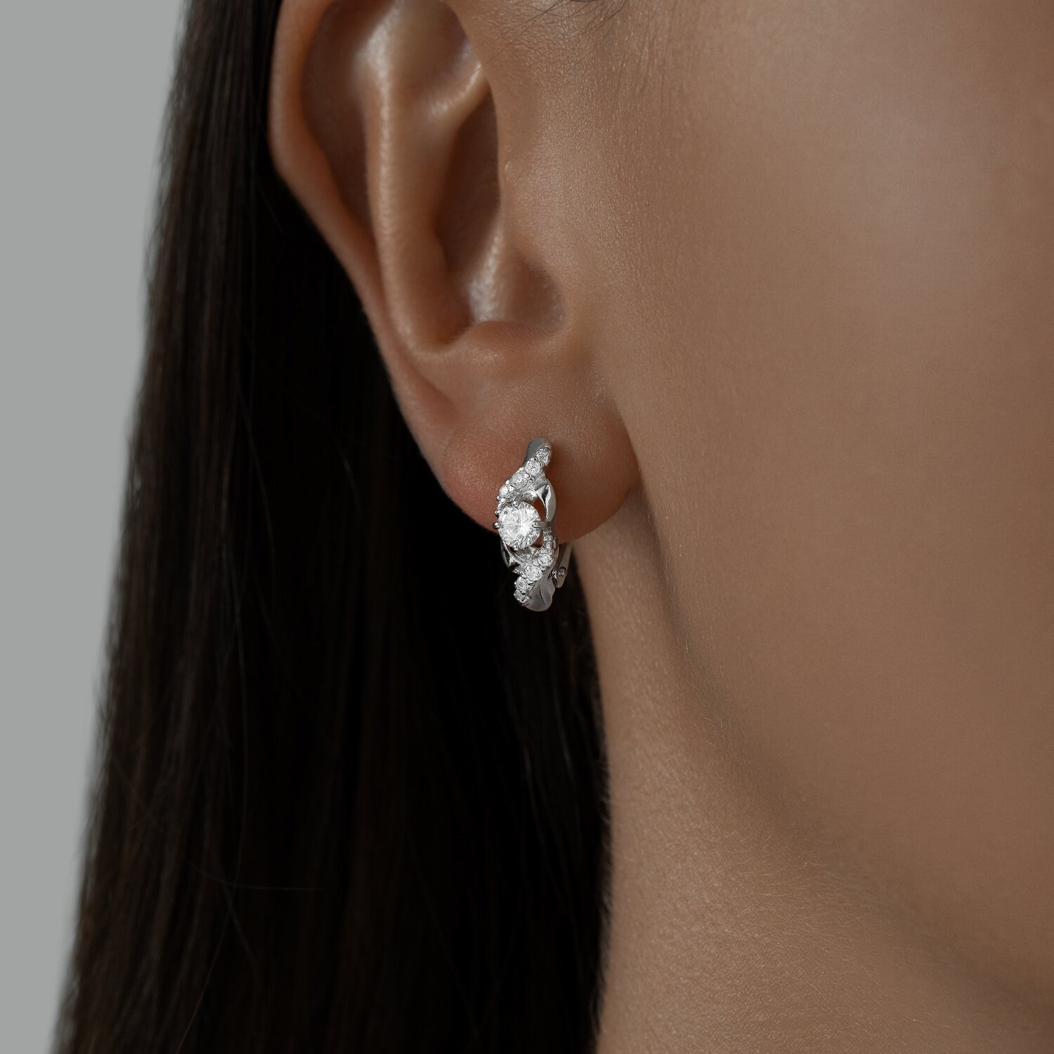 SOKOLOV 94022351 Women's Earrings, 925 Sterling Silver, Rhodium-plated, Round Colorless Cubic Zirconia, English Lock, 0.132 ct