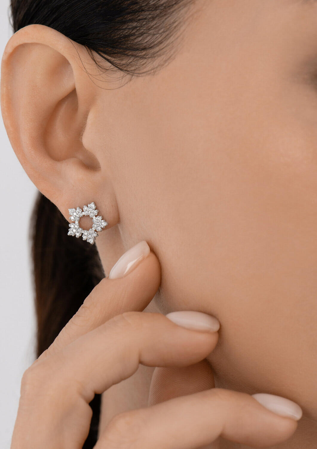 SOKOLOV 94027077 Cercei pentru femei, Argint 925 placat cu rodiu, Zirconiu Cubic incolore rotund 1mm, 0.45 ct, Închidere Stud, 12x12x2 mm