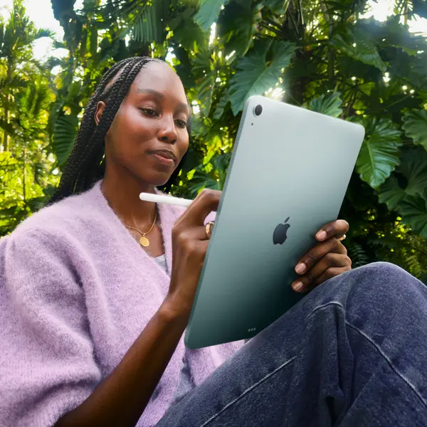 Apple iPad Air 11 (2026) cu procesor M4, 12GB RAM, 128GB Stocare, Wi-Fi, Ecran Liquid Retina, Cameră 12MP, USB-C, iPadOS, Albastru