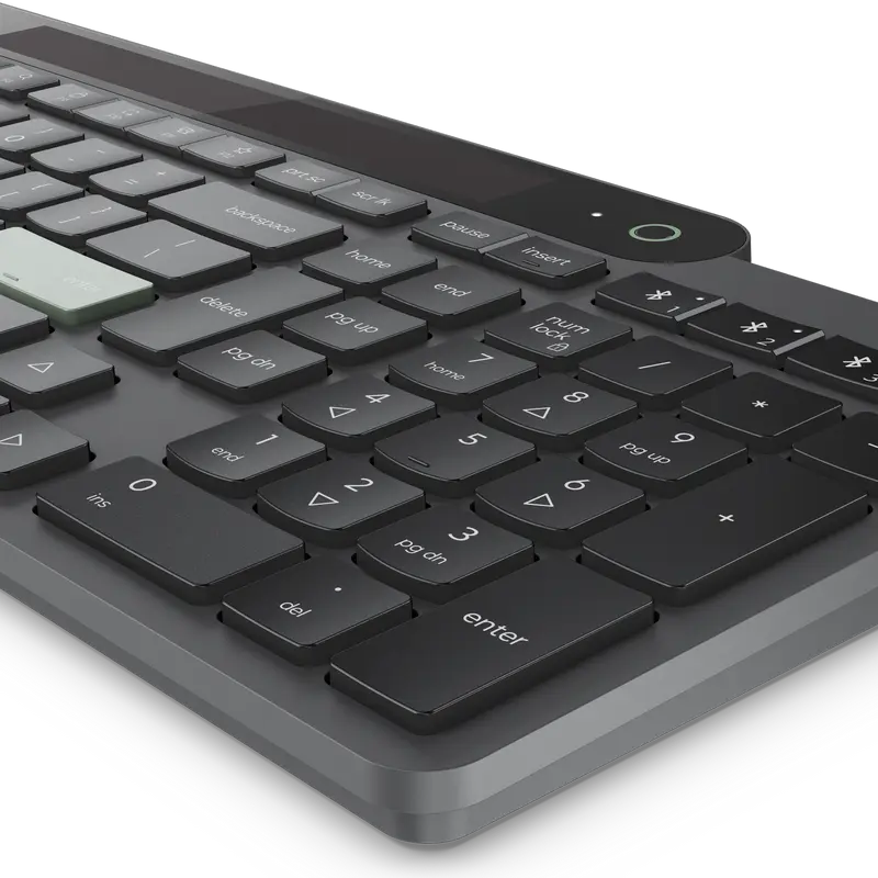 Беспроводная клавиатура Lenovo 4Y41R69504 с самозарядкой Bluetooth, солнечная панель и USB Type-C, мембранные клавиши, черная, 420 x 151 x 16 мм