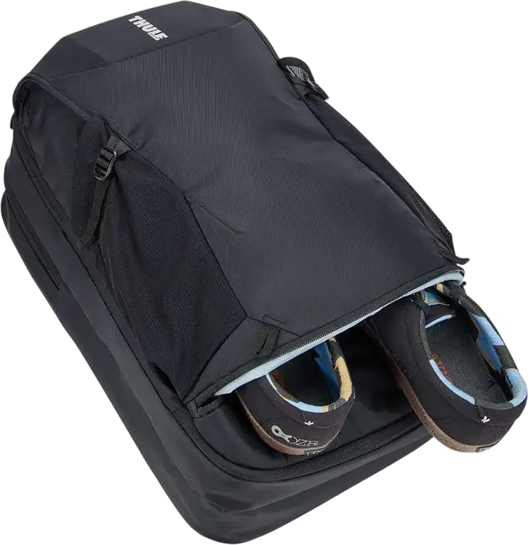 Rucsac Thule EnRoute 30L TEBP5416, Nylon 400D Rezistent la Apă, Compartiment Laptop 17" și Tabletă 11", Fermoare YKK Ranforsate, Negru