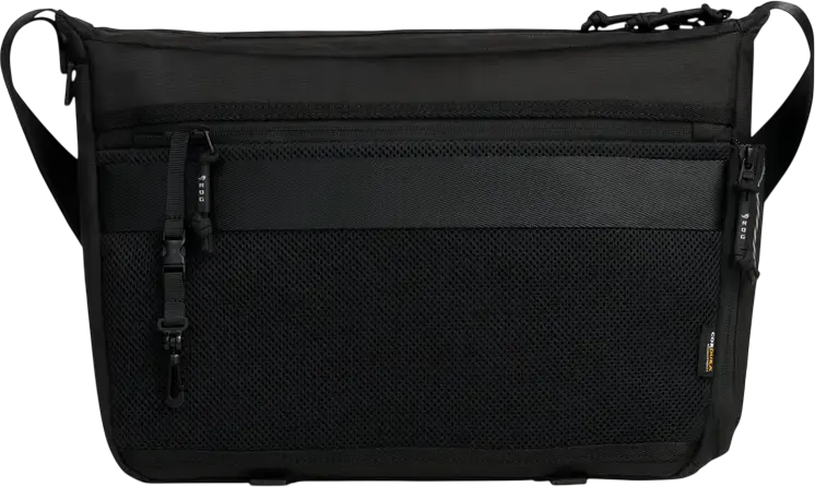 ASUS ROG Archer Messenger 14 (BC2400) Shoulder Bag for 14-inch Laptops, Cordura, PU-Leather, Polyester, Nylon, RFID Blocking, Molle System, Black