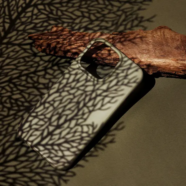 Husa Biodegradabila Forever Bioio pentru Apple iPhone 14 Plus, Cover din Materiale Vegetale Eco-Friendly, Slim, Rezistenta la Socuri, Verde