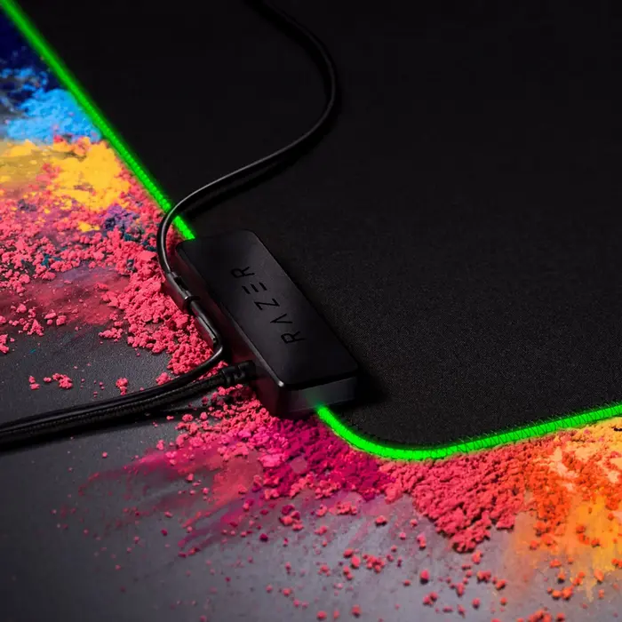 Razer Goliathus Chroma RGB Gaming Mouse Pad, Medium, Micro-textured Cloth Surface for Speed and Control, 355 x 255 x 3 mm, Customizable Lighting