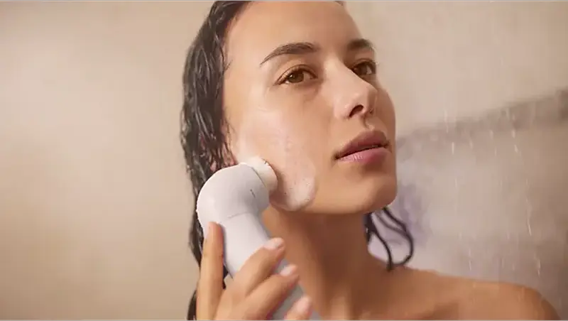 Эпилятор Philips BRE750/00 9900 Beauty Set, для влажного и сухого использования, 32 керамических пинцета, система ProGuide, SkinLED, набор 11 в 1, белый