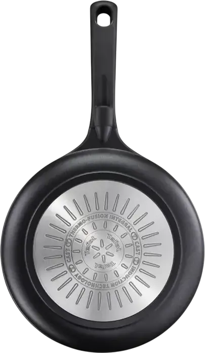 Tefal G6120444 Trattoria Pro Frying Pan, 24 cm, Cast Aluminium with Titanium 2X Non-Stick Coating, Thermo-Spot Heat Indicator, Induction Compatible, Black