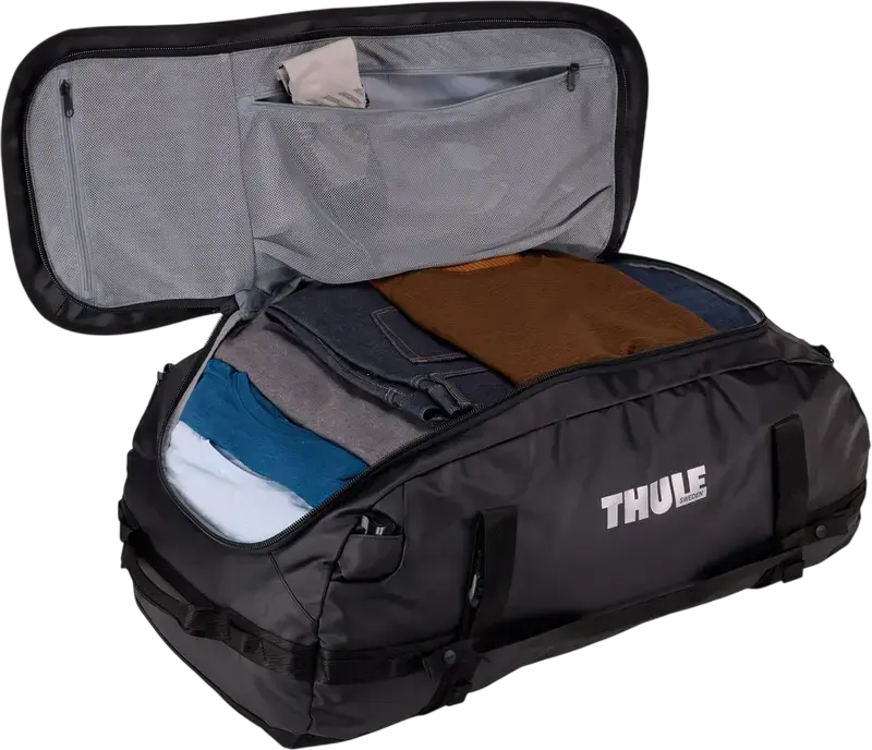 Geanta Thule Chasm Transformer 90L Hibrid Rucsac si Duffel, Nylon Poliester Rezistenta la Apa, Curele Padded Convertibile, Deschidere Lata, Negru