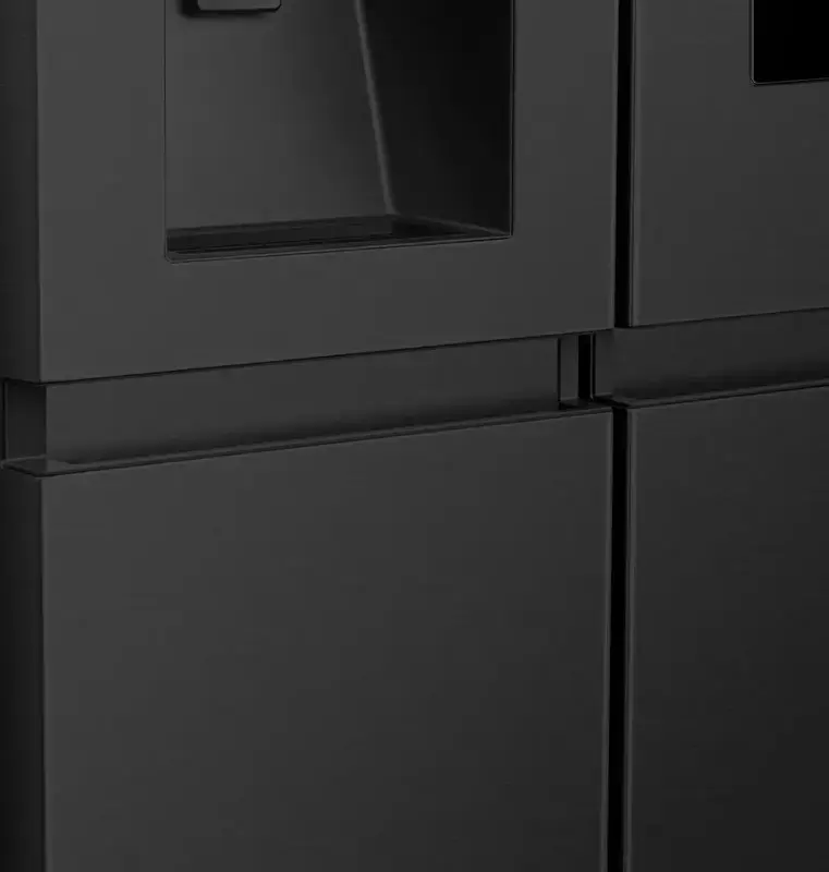 Hisense RS9P628GPFE Side-by-Side Refrigerator, 614L Total Net Volume, Total No Frost, Inverter Compressor, Water & Ice Dispenser, Smart Screen, Black