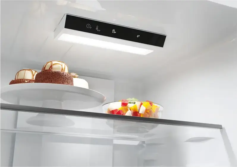Frigider Combinat Candy CNCQ2T518EB City Fresco 300, No Frost, Capacitate Totala 279L, Control Electronic, Aplicatie hOn, Negru, 54.5x182.5 cm