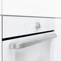 Встраиваемый электрический духовой шкаф Gorenje BOS6737SYW, серия Simplicity Collection 2.2, белый, 77 л, класс A, AirFry, форма HomeMade Plus