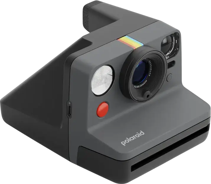 Polaroid Now Gen 3 Instant Camera, Autofocus, USB Type-C Rechargeable, i-Type Film Compatible, Optimized Light Meter and Rangefinder, Black
