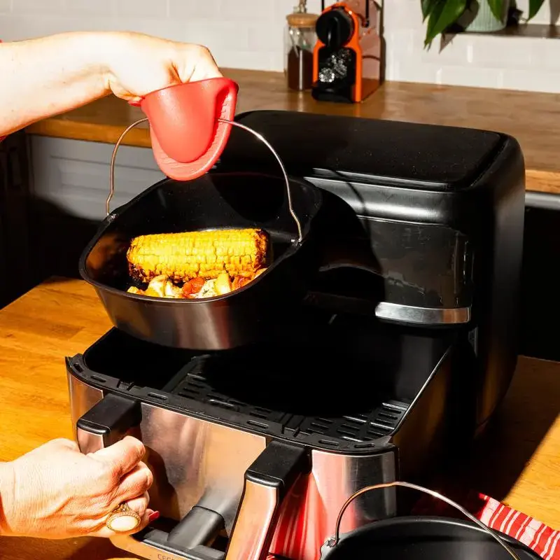 Квадратная форма для аэрогриля Pyrex AF22SR6, антипригарный поддон из углеродистой стали с ручкой, 22x21x7.5 см, 1.9 л, черный, до 230°C