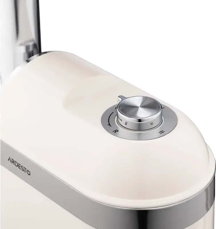 Ardesto MGK-1800BG Meat Grinder, 1800W, 2 kg/min, Stainless Steel Knives and 3 Discs, Reverse Function, Overload Protection, Beige-Silver