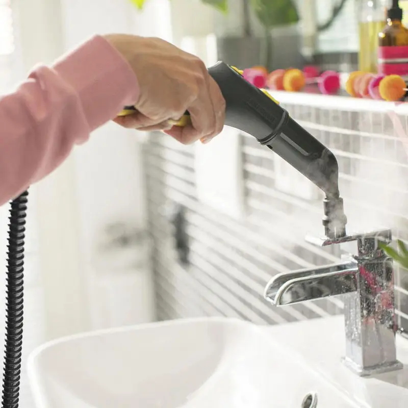 Паровой очиститель Karcher SC 3 EasyFix Go!Further, 1900 Вт, 3.5 бар, бак 1 л, нагрев за 30 сек, дозаправка водой, картридж от накипи, черный