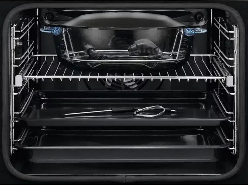 Встраиваемый электрический духовой шкаф Electrolux EOC8P39WX, 72 л, класс A+, пиролитическая очистка, Wi-Fi, TFT-дисплей, SteamCrisp, датчик температуры, нержавеющая сталь