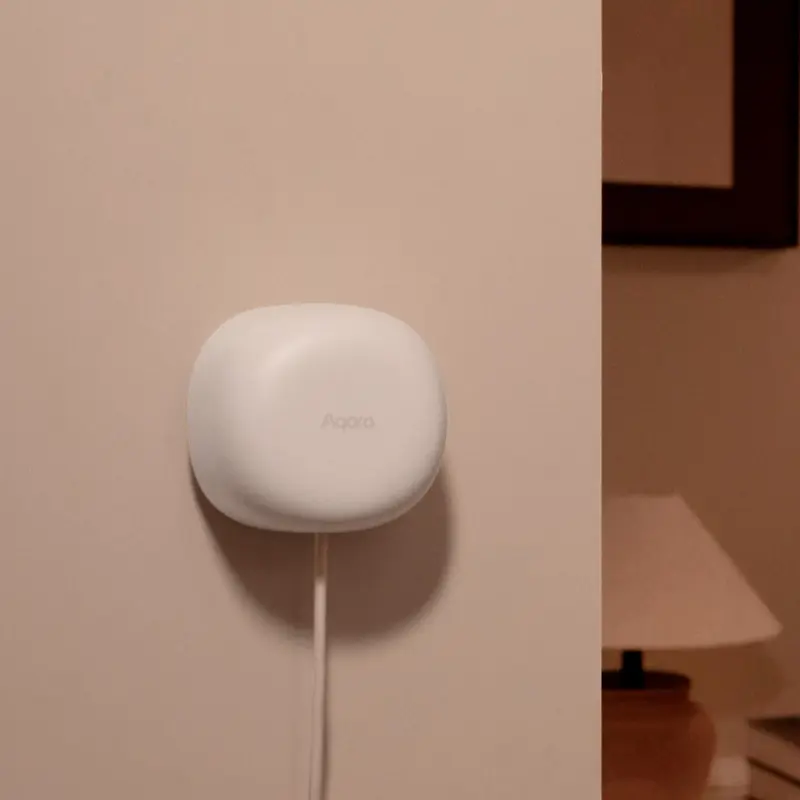 Aqara Presence Sensor FP1E mmWave Radar Human Detection Sensor with TriD-Space AI, 6m Range, 120° Angle, USB Powered, White